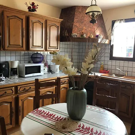 D'hotes Chez Christiane 住宿加早餐酒店 *