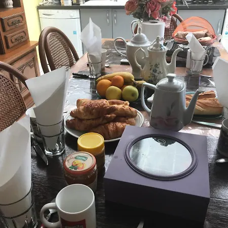 D'hotes Chez Christiane 卢德