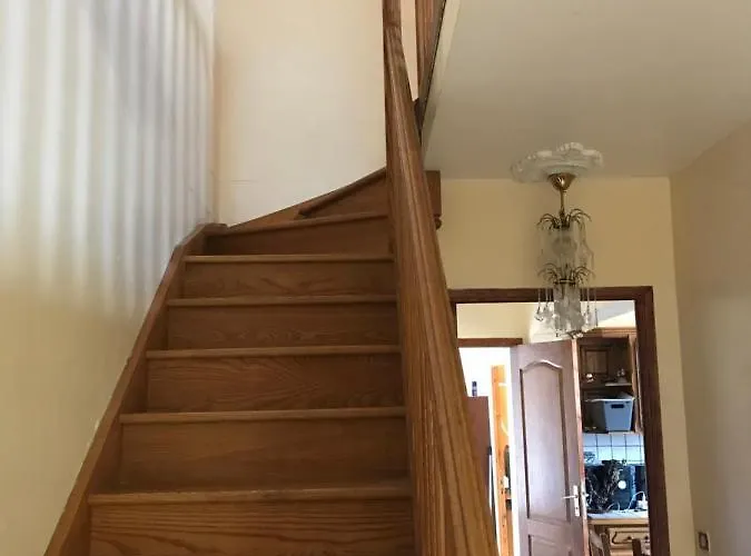 D'hotes Chez Christiane فندق مبيت وإفطار *