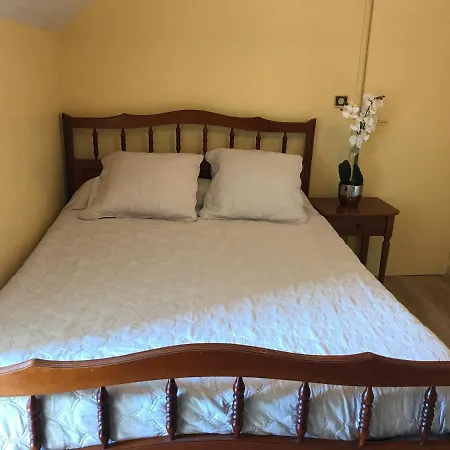 Bed & Breakfast D'hotes Chez Christiane *